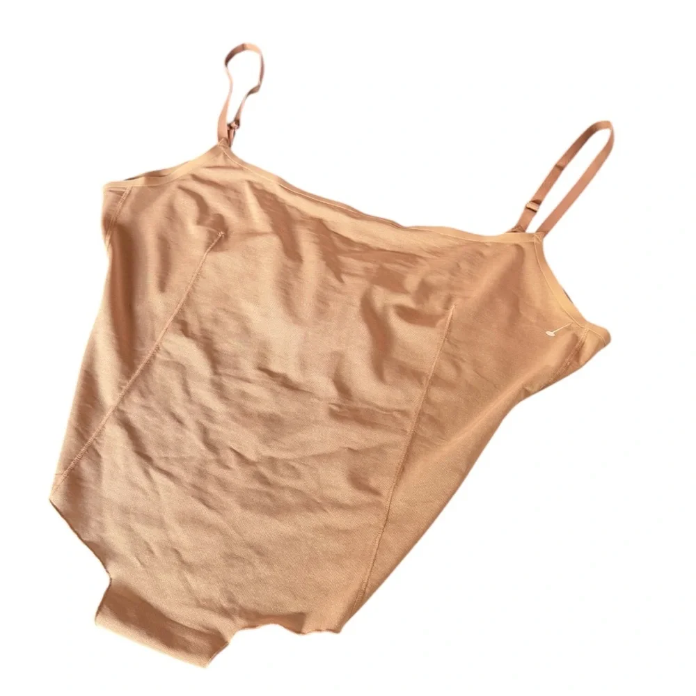 Skims BodySuit PullOn Thong Back Size 4X